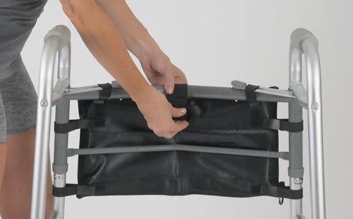 Fastening walker bag in a walker